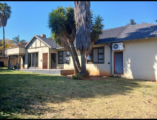 3 BEDROOM HOUSE FOR SALE IN BIRCH ACRES
